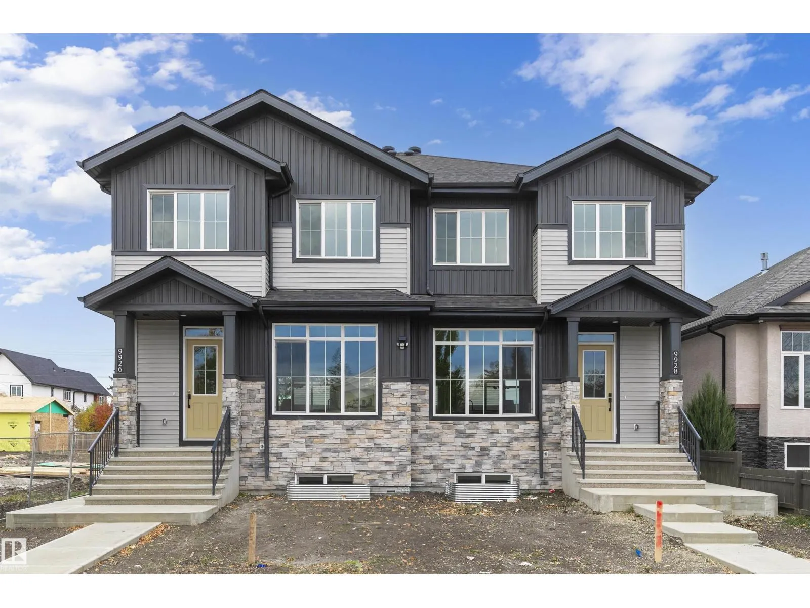 Duplex for rent: 9926 9928 157 St Nw, Edmonton, Alberta T5P 2T6