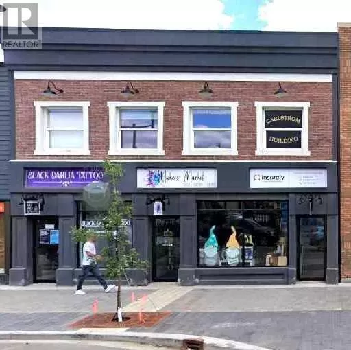 Retail for rent: 9931 100 Avenue, Grande Prairie, Alberta T8V 0V1