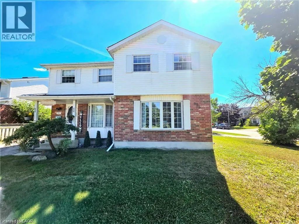 House for rent: 995 Elgin Street N, Cambridge, Ontario N1R 8J2