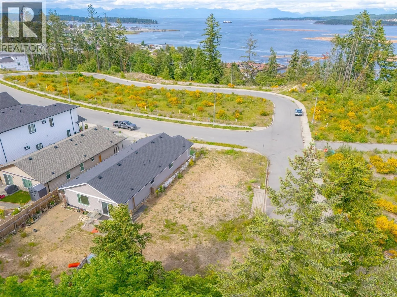 996 Harbour View St, Nanaimo, British Columbia V9R 4V3