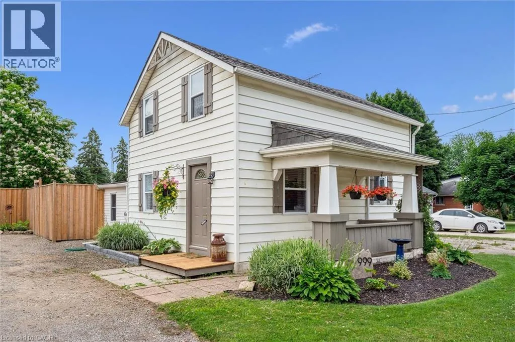 House for rent: 999 Northfield Drive, Conestogo, Ontario N0B 1N0