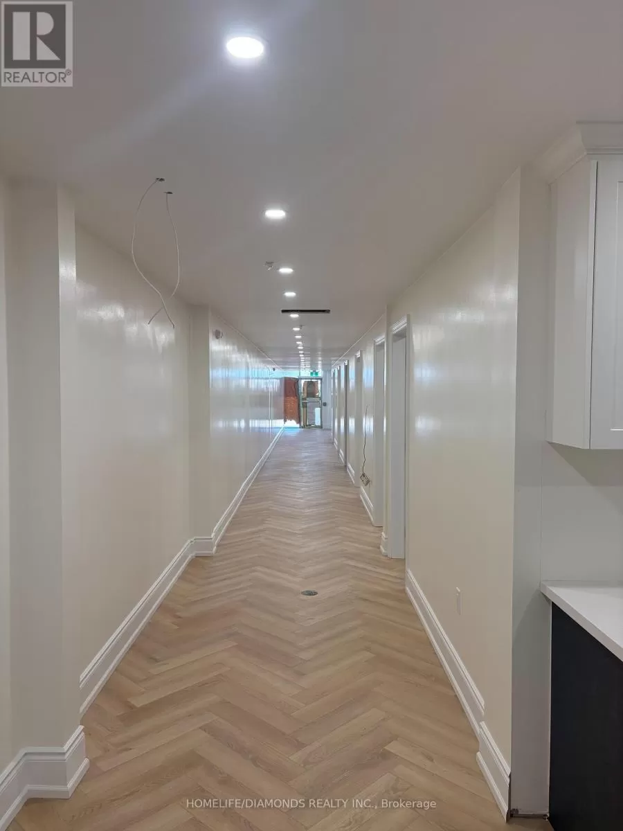 Offices for rent: 9b - 2575 Steeles Avenue, Brampton, Ontario L6T 5T1