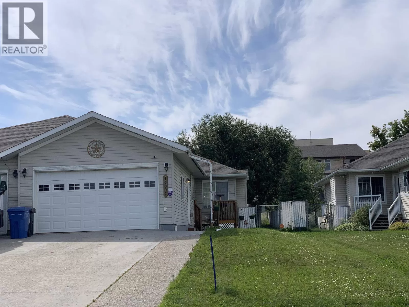 Duplex for rent: A 10007 111 Avenue, Fort St. John, British Columbia V1J 4S6