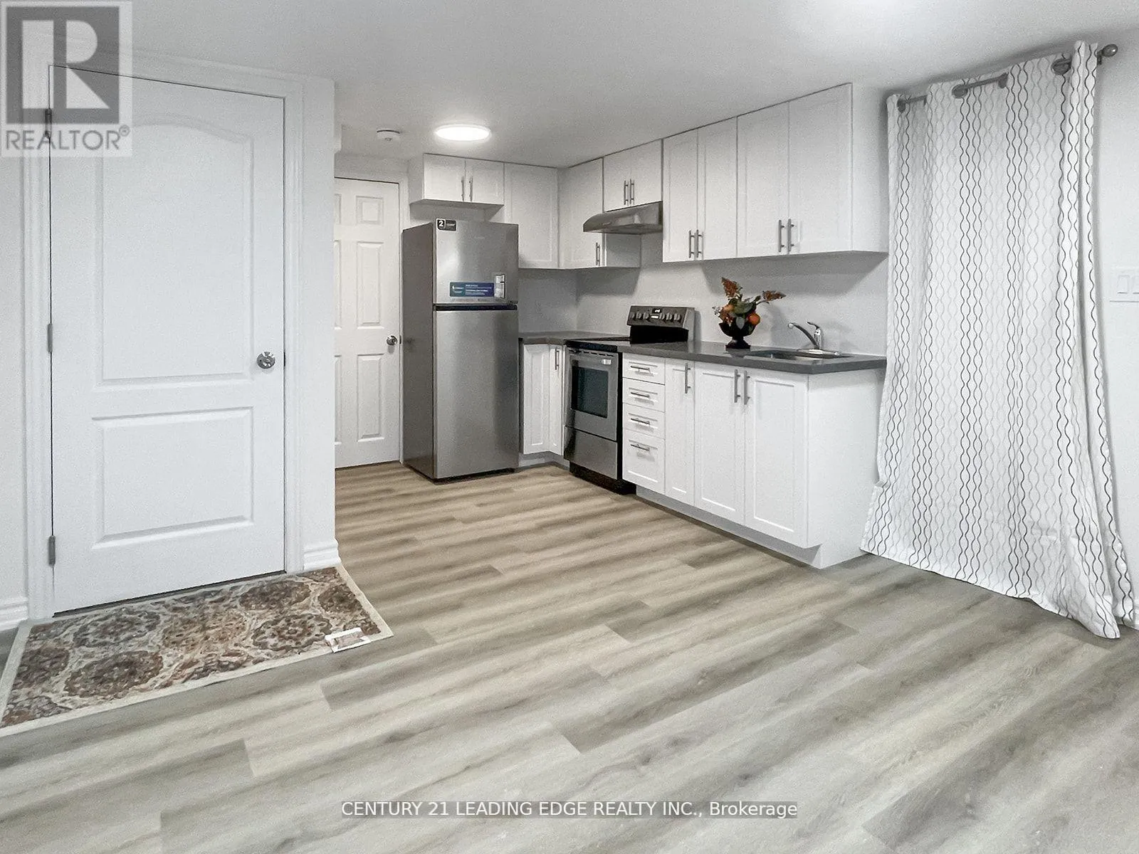 House for rent: A - 117 Riverside Drive N, Oshawa, Ontario L1G 6J6