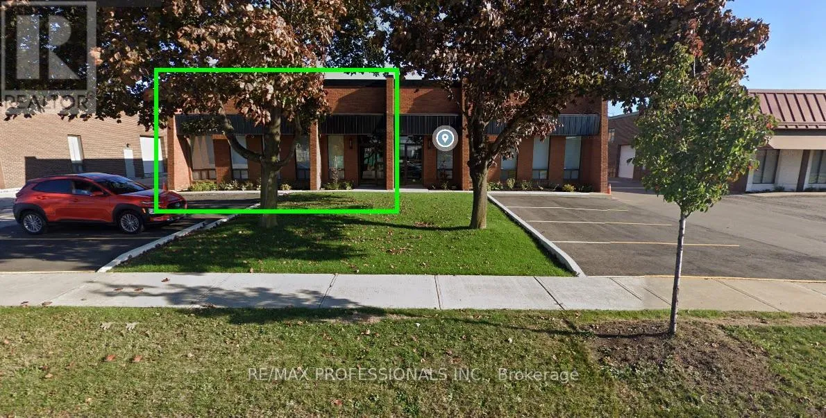 Offices for rent: A - 1290 Aimco Boulevard, Mississauga, Ontario L4W 1B2