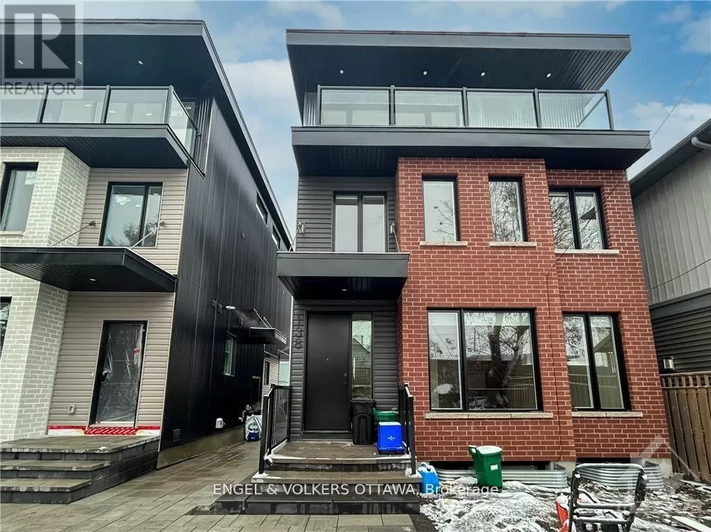 Row / Townhouse for rent: A - 136 Carillon Street, Ottawa, Ontario K1L 5Y3