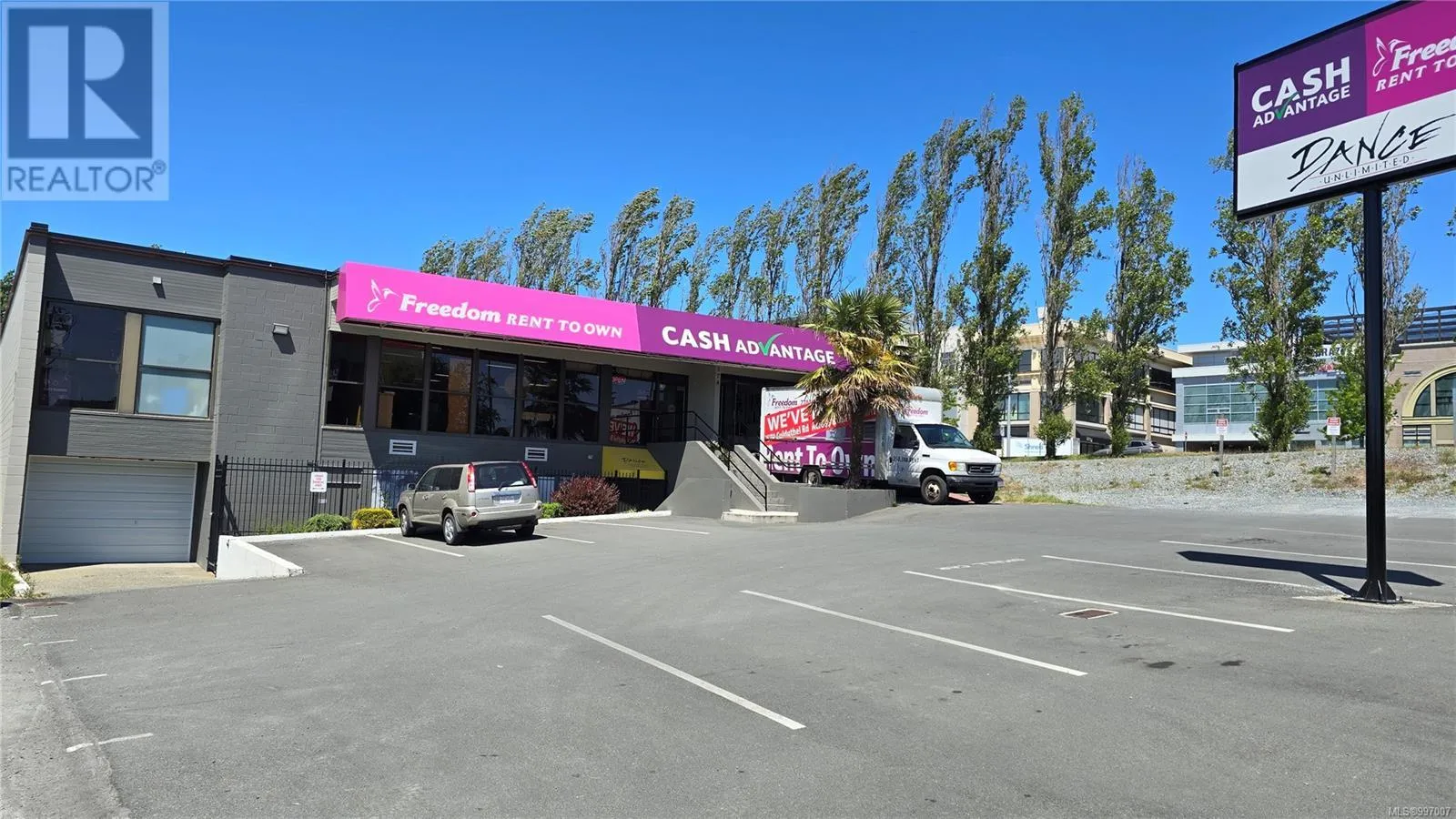 Retail for rent: A 574 Culduthel Rd, Saanich, British Columbia V8Z 1G1