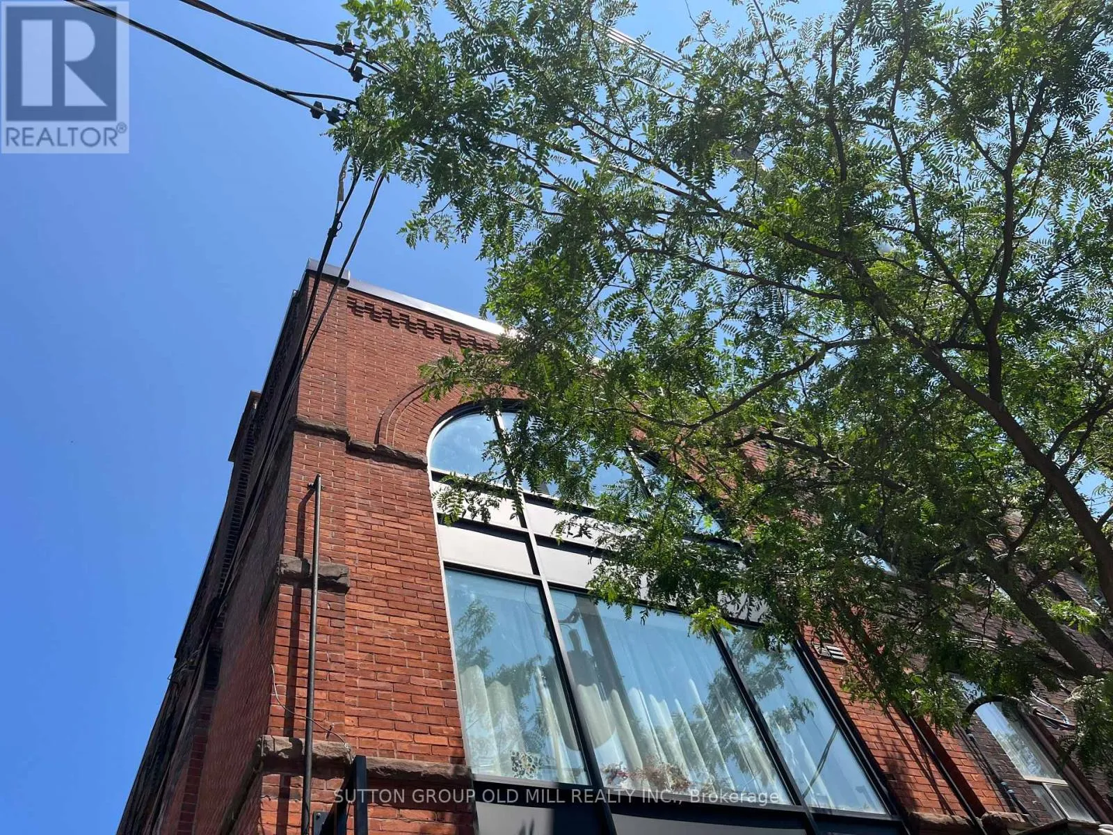 House for rent: A - 61 Ossington Avenue, Toronto, Ontario M6J 2Y9