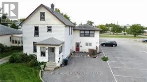 House for rent: A - 6153 William Street, Niagara Falls, Ontario L2E 5S2