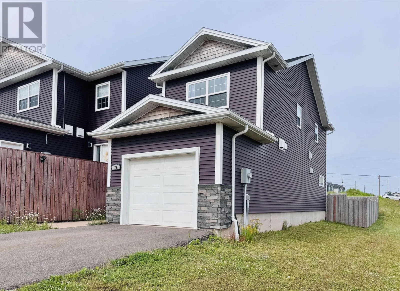 Row / Townhouse for rent: A 74 Macwilliams Road, East Royalty, Prince Edward Island C1C 0V8