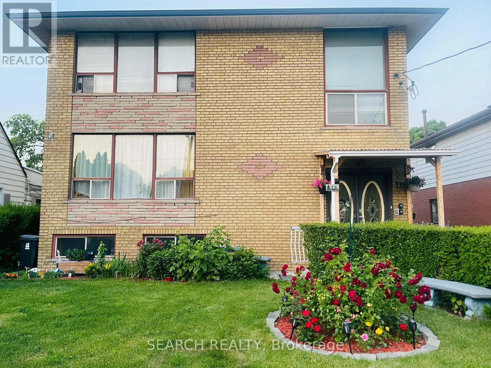 Triplex for rent: A Bsmt - 73 Twenty Fourth Street, Toronto, Ontario M8V 3N7