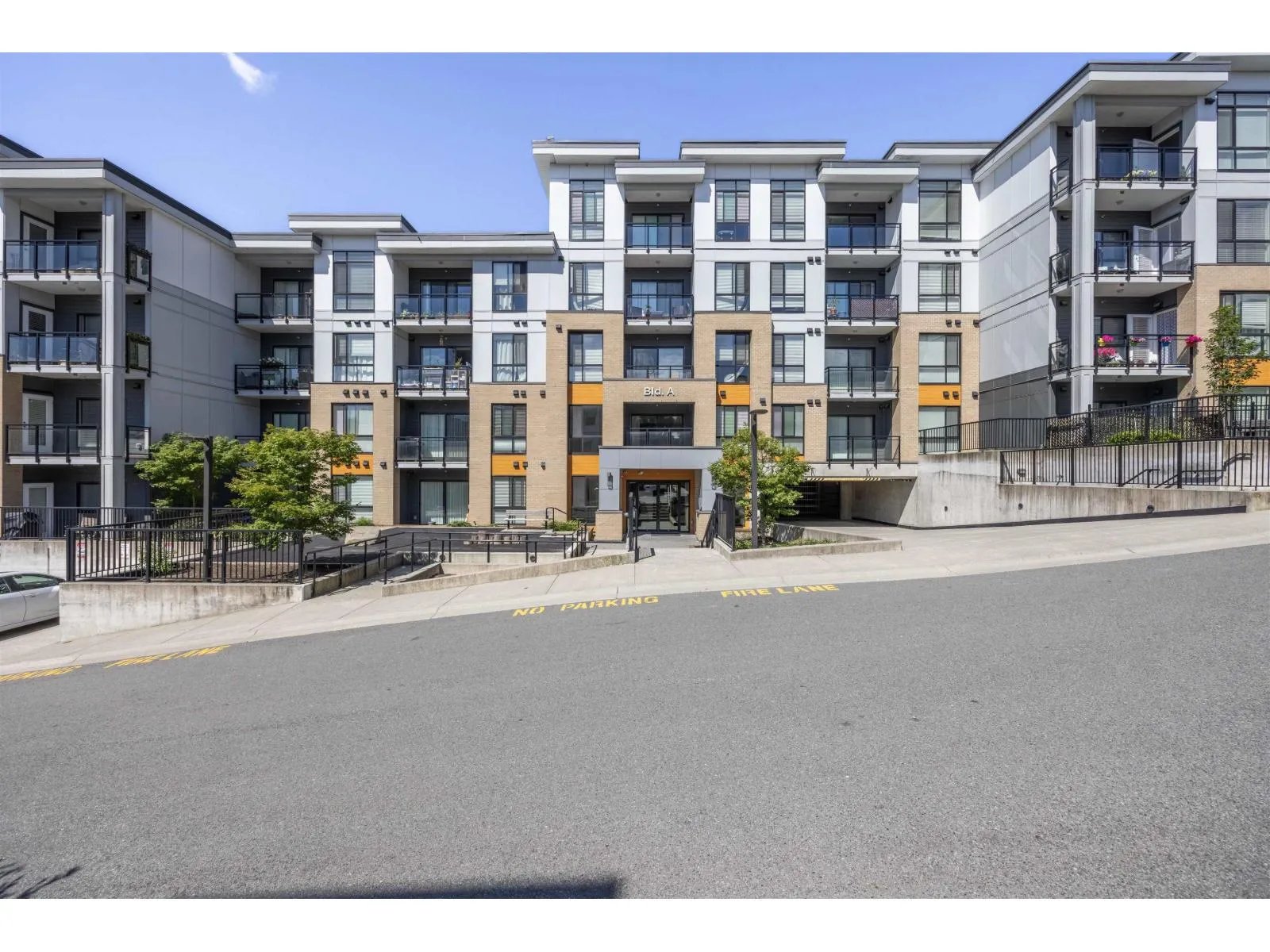 Apartment for rent: A003 20087 68 Avenue, Langley, British Columbia V2Y 0Y2