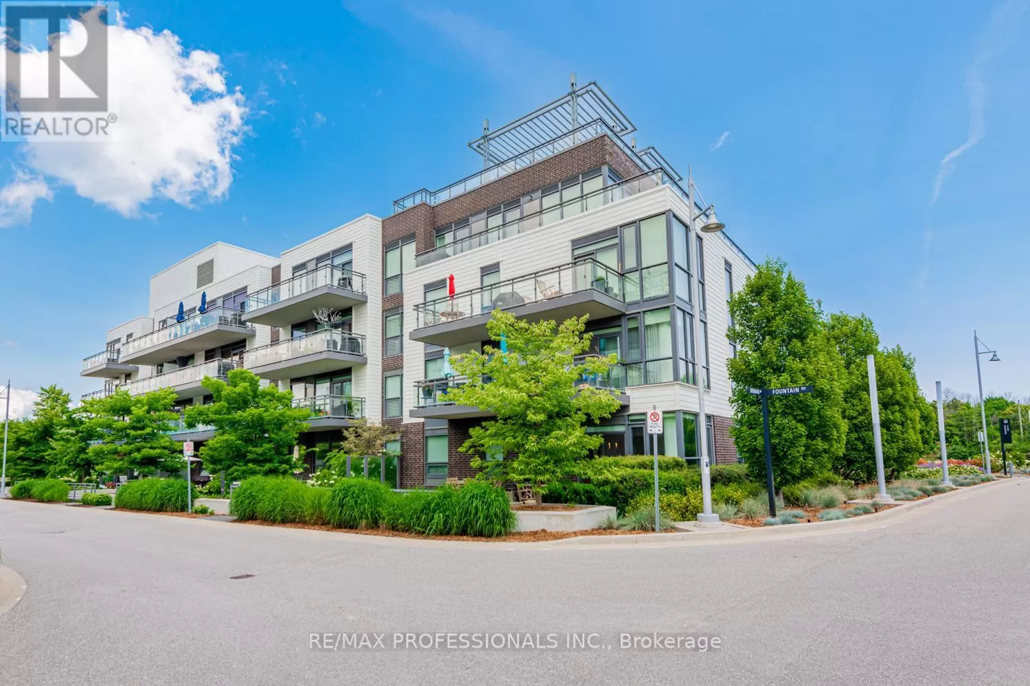 Apartment for rent: A101 - 241 Sea Ray Avenue, Innisfil, Ontario L9S 0L9