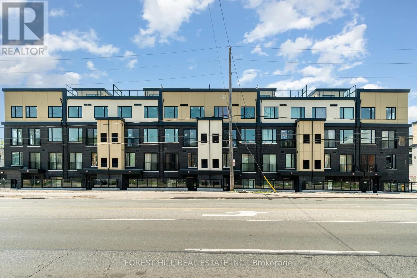 Row / Townhouse for rent: A102 - 1650 Victoria Park Avenue, Toronto, Ontario M1R 0G8