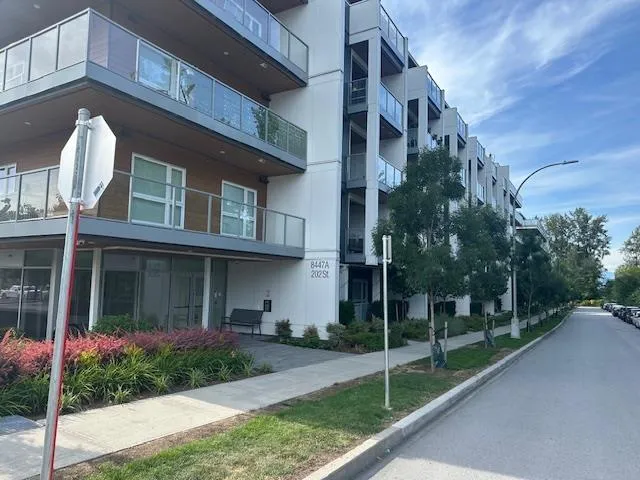 Apartment for rent: A102 8447 202 Street, Langley, British Columbia V2Y 2B7