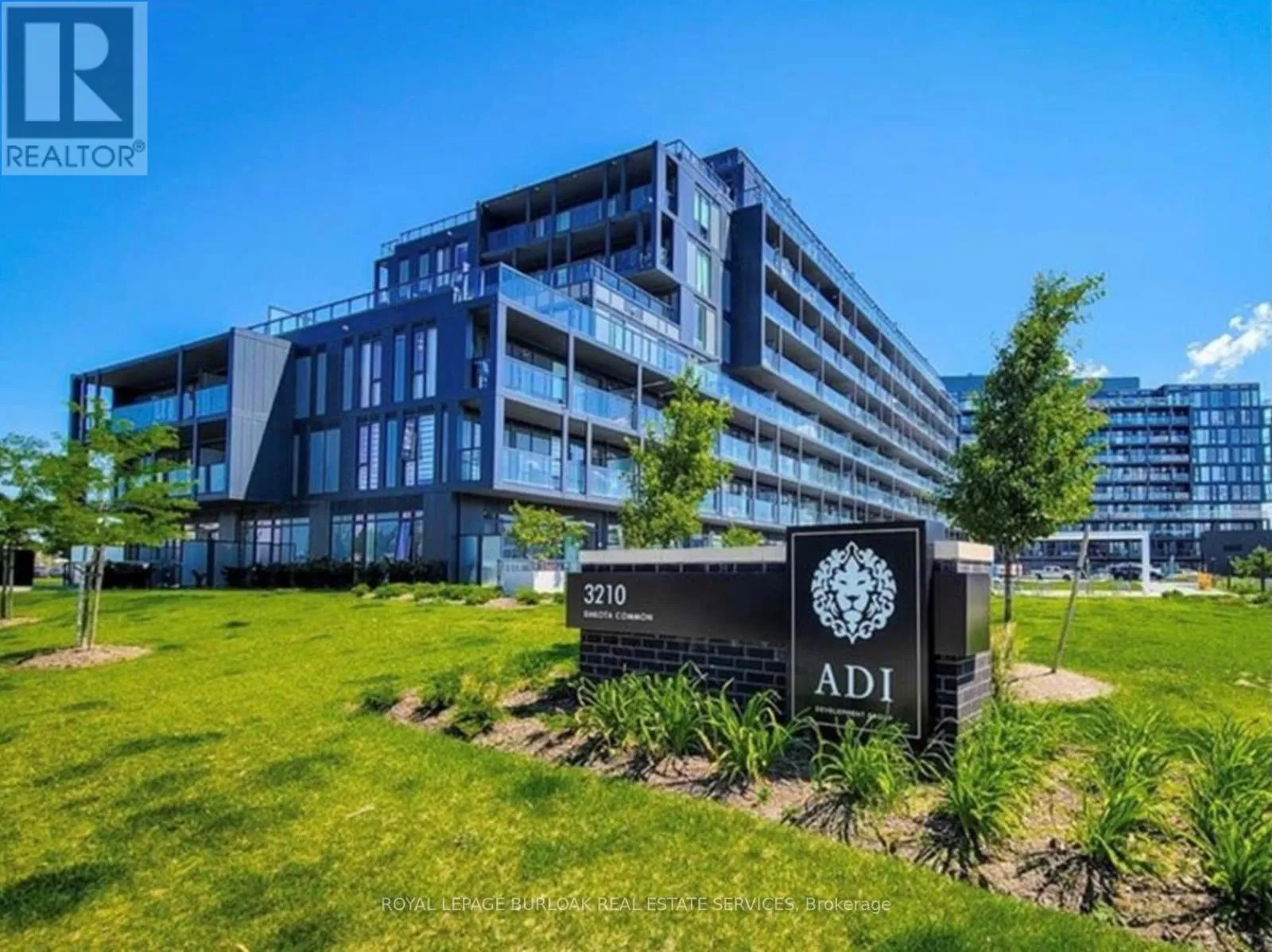 A401 - 3210 Dakota Common, Burlington, Ontario L7M 2A8