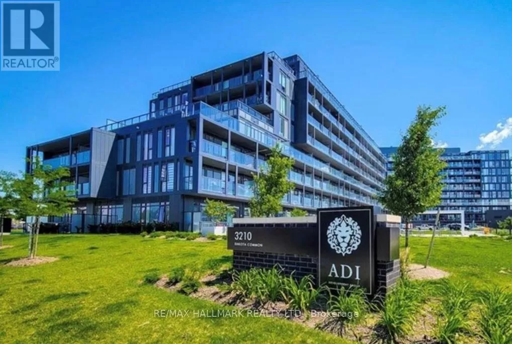 Apartment for rent: A414 - 3210 Dakota Common, Burlington, Ontario L7M 2A8