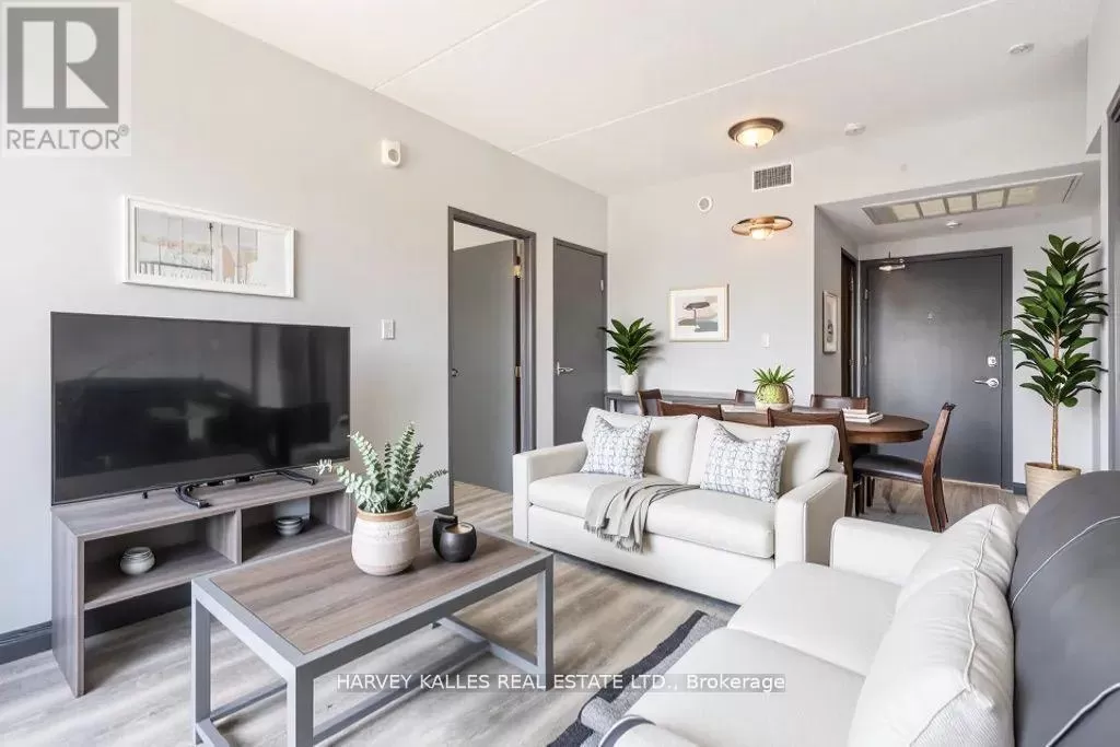 Apartment for rent: A502 - 275 Larch Street, Waterloo, Ontario N2L 3R2