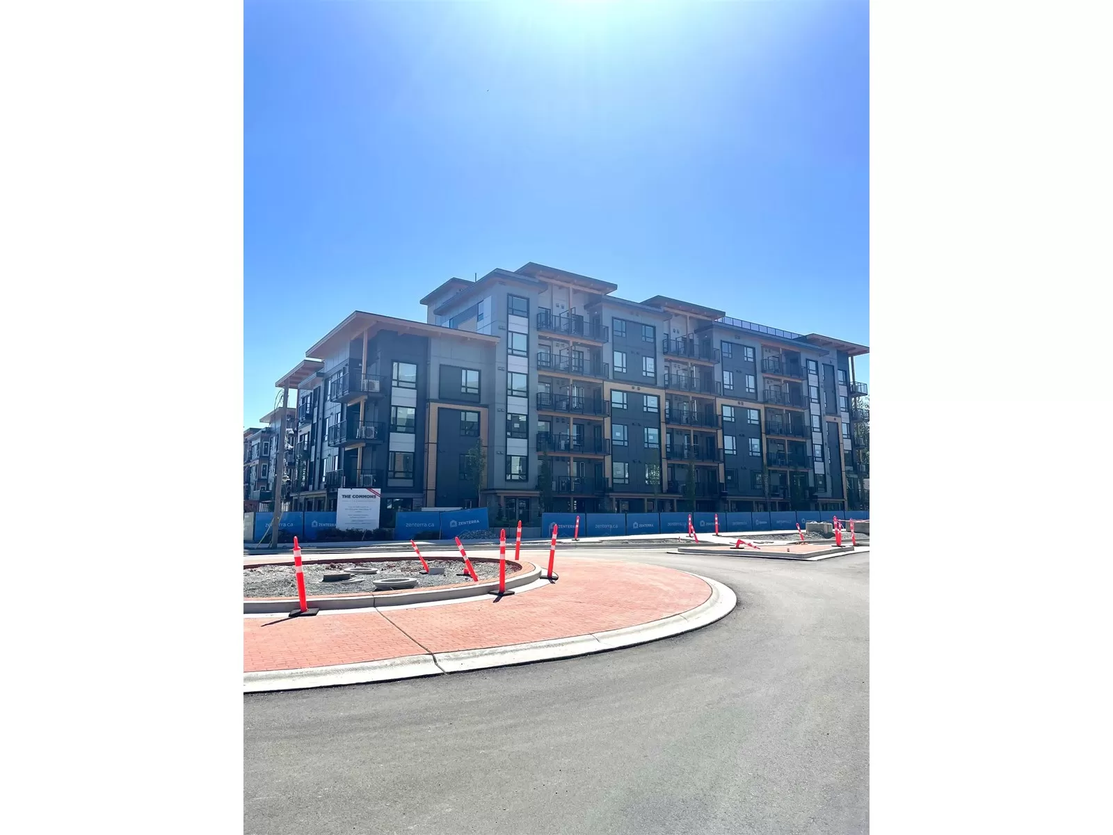 Apartment for rent: A619 8233 208b Street, Langley, British Columbia V2V 0V0