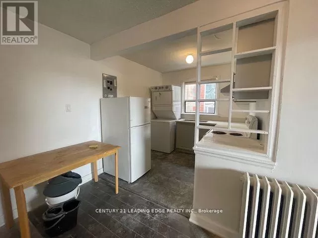 Residential Commercial Mix for rent: Apt 1 - 1516 Eglinton Avenue W, Toronto, Ontario M6E 2G8