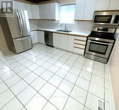 House for rent: B - 119 Mill Street E, Halton Hills, Ontario L7G 2C7