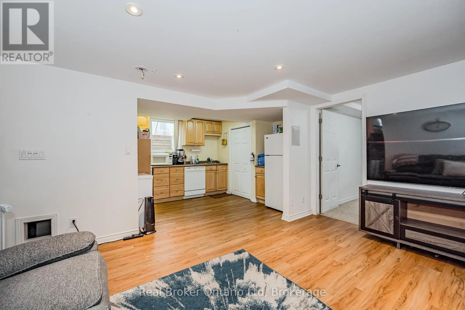 House for rent: B - 14 Southcreek Trail, Guelph, Ontario N1G 4Y8