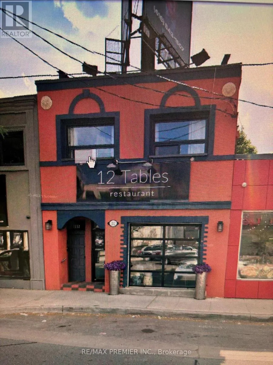 Residential Commercial Mix for rent: B - 1552 Avenue Road, Toronto, Ontario M5M 3X5