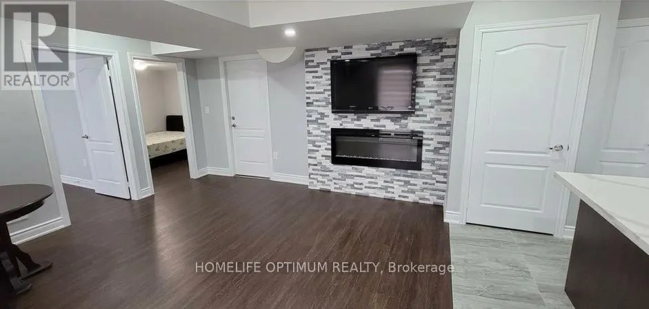 House for rent: B - 165 Russell Creek Drive, Brampton, Ontario L6R 4B4