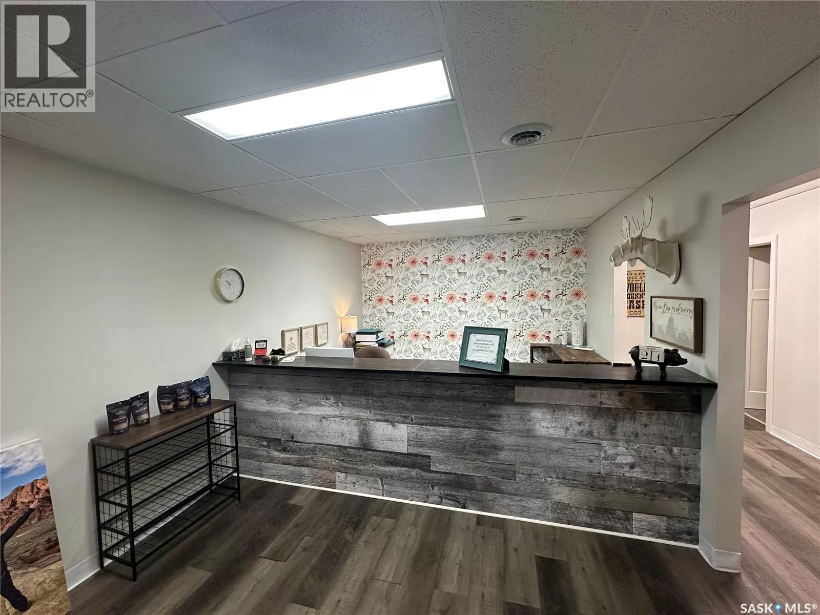 Offices for rent: B 31 2nd Avenue N, Yorkton, Saskatchewan S3N 1G1