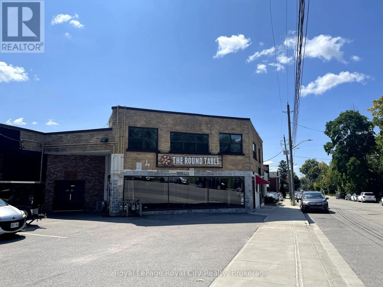 Other for rent: B - 36 Essex Street, Guelph, Ontario N1H 3K8