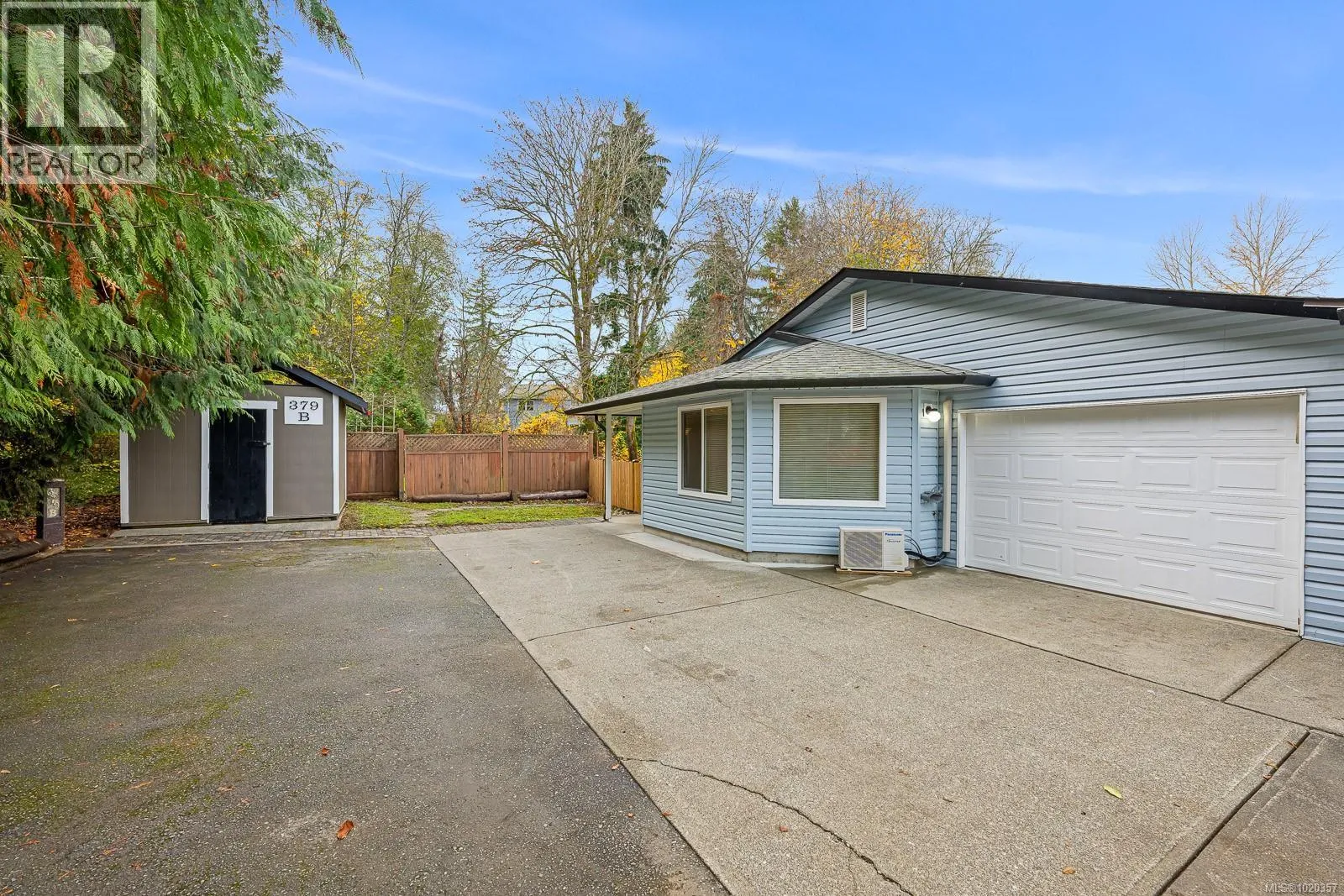 Duplex for rent: B 379 Willemar Ave, Courtenay, British Columbia V9N 3L3