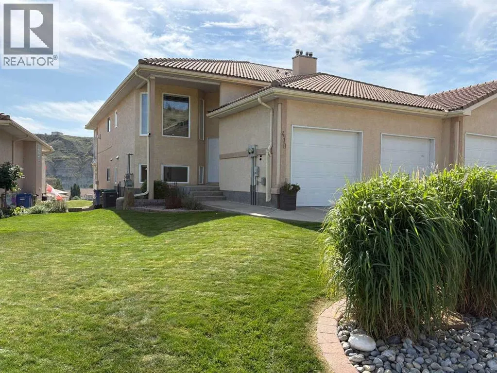 Apartment for rent: B, 410 Canyon Boulevard W, Lethbridge, Alberta T1K 6V2