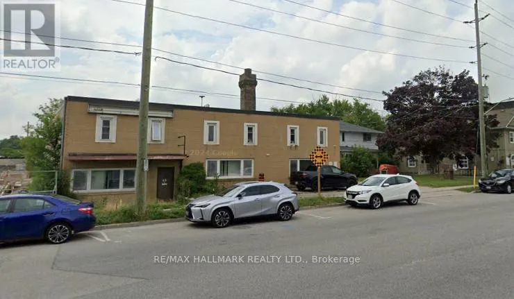 B - 48 Prospect Street, Newmarket, Ontario L3Y 3S9