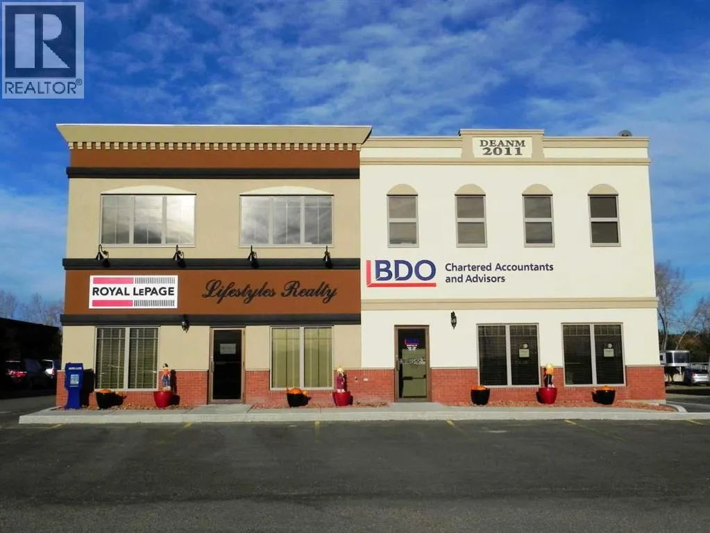 Commercial Mix for rent: B, 5820 Highway 2a, Lacombe, Alberta T4L 2G5