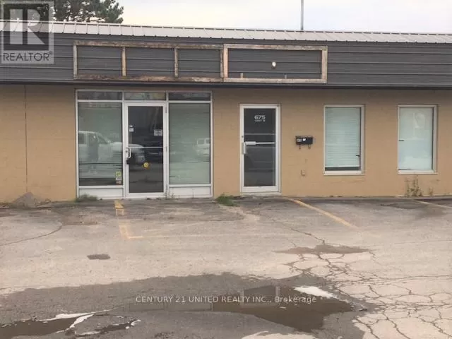 Multi-Tenant Industrial for rent: B - 675 The Queensway, Peterborough, Ontario K9J 7J6