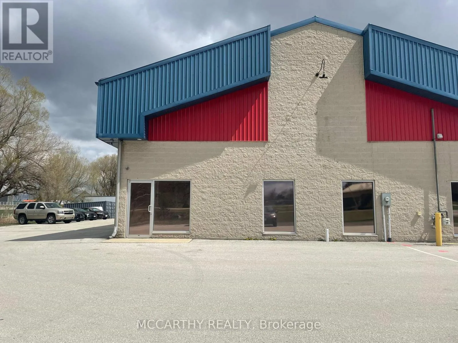 B - 710 Industrial Road, Shelburne, Ontario L9V 2Z4