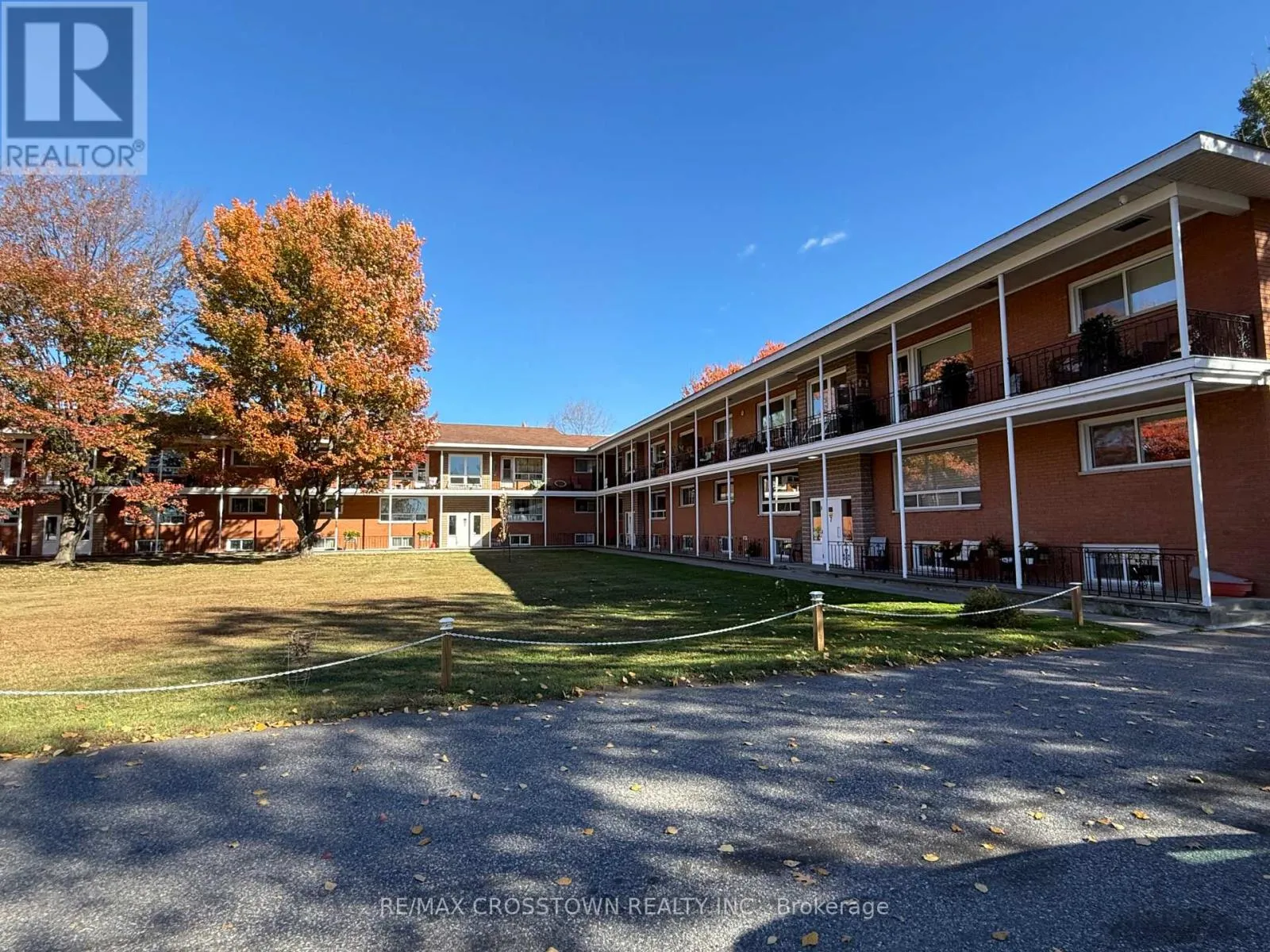 Apartment for rent: B12 - 40 Judge Avenue, North Bay, Ontario P1A 1B4