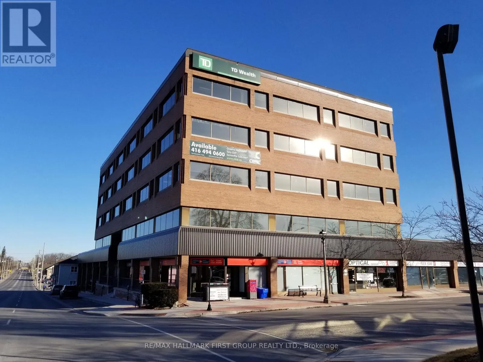 Offices for rent: #b3 - 209 Dundas Street E, Whitby, Ontario L1N 2M4