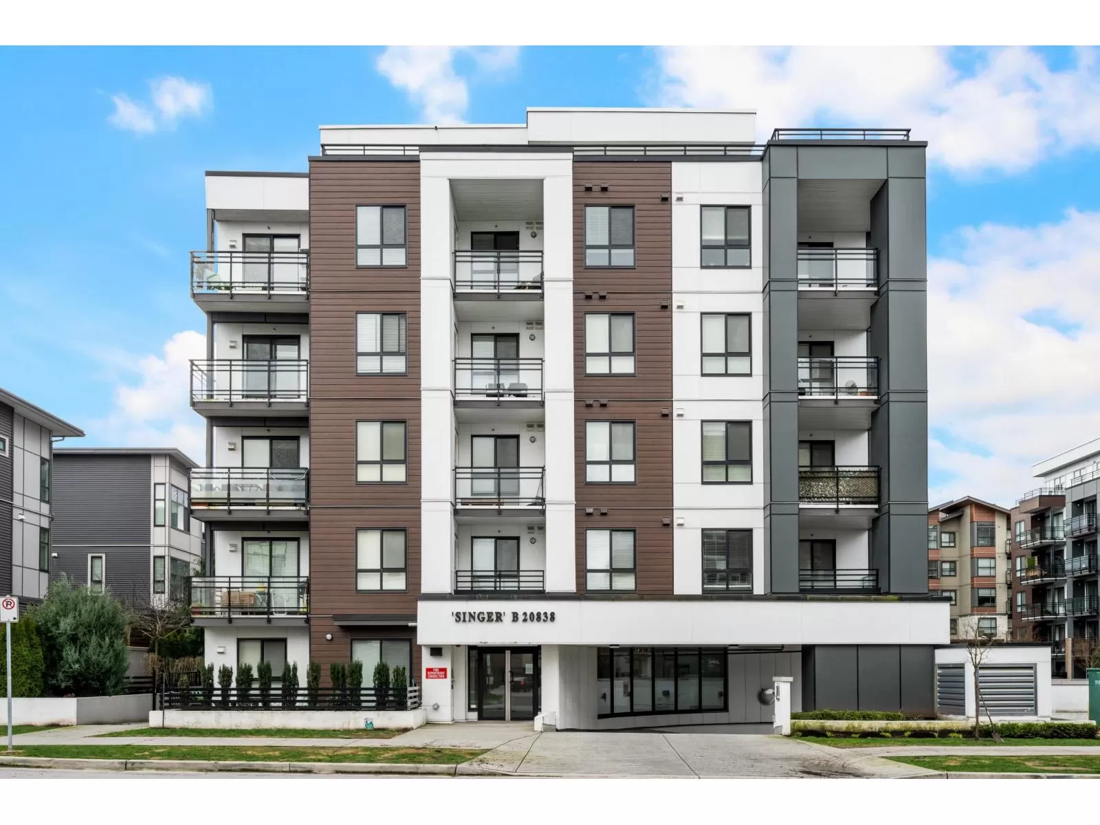 Apartment for rent: B308 20838 78b Avenue, Langley, British Columbia V2Y 3M2