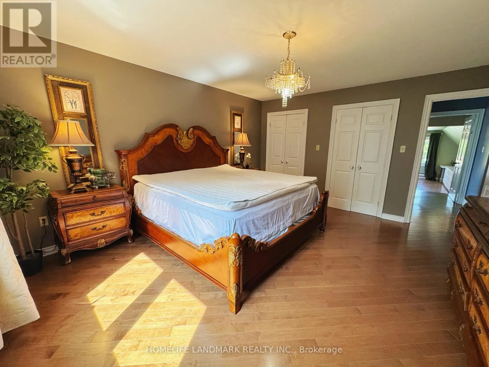 House for rent: B4 - 2415 Jarvis Street, Mississauga, Ontario L5C 2P7