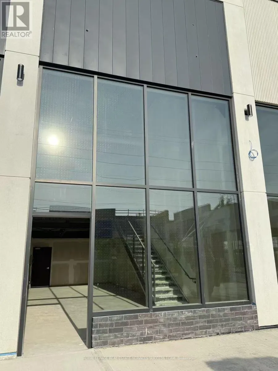 B8 - 3101 Kennedy Road, Toronto, Ontario M1V 3S8