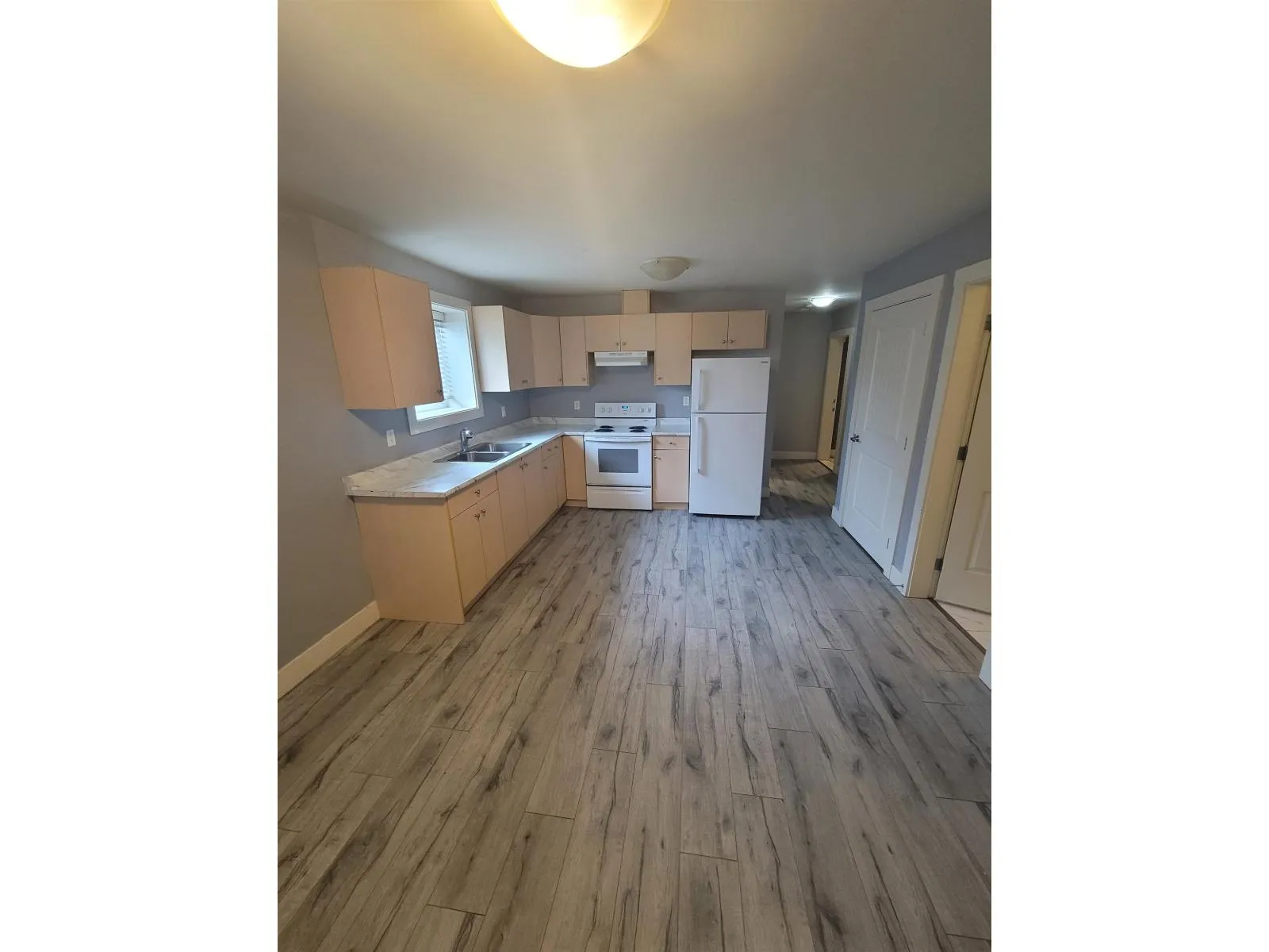 House for rent: Basement 10595 159b Street, Surrey, British Columbia V4N 3J4