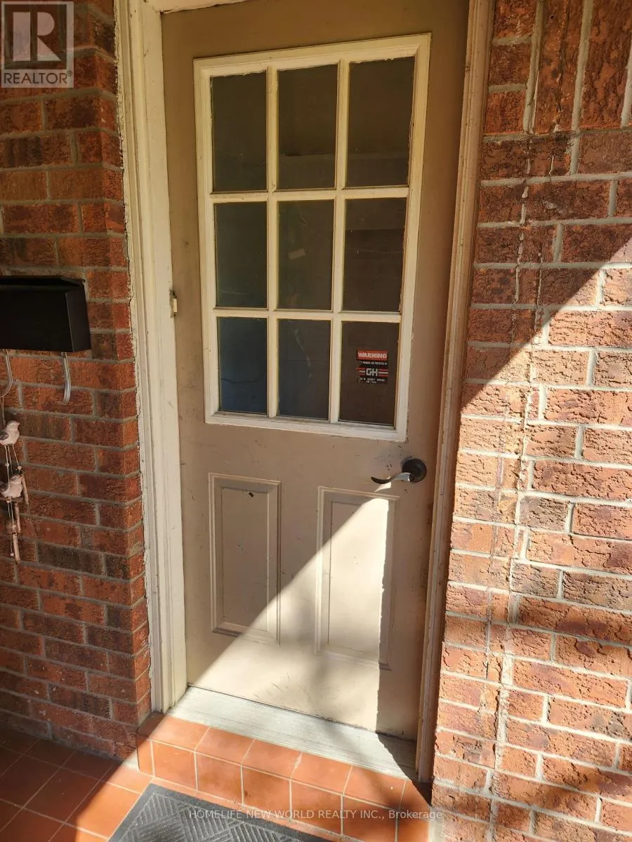 House for rent: Basement - 12 Hartsville Avenue, Toronto, Ontario M1C 3K4