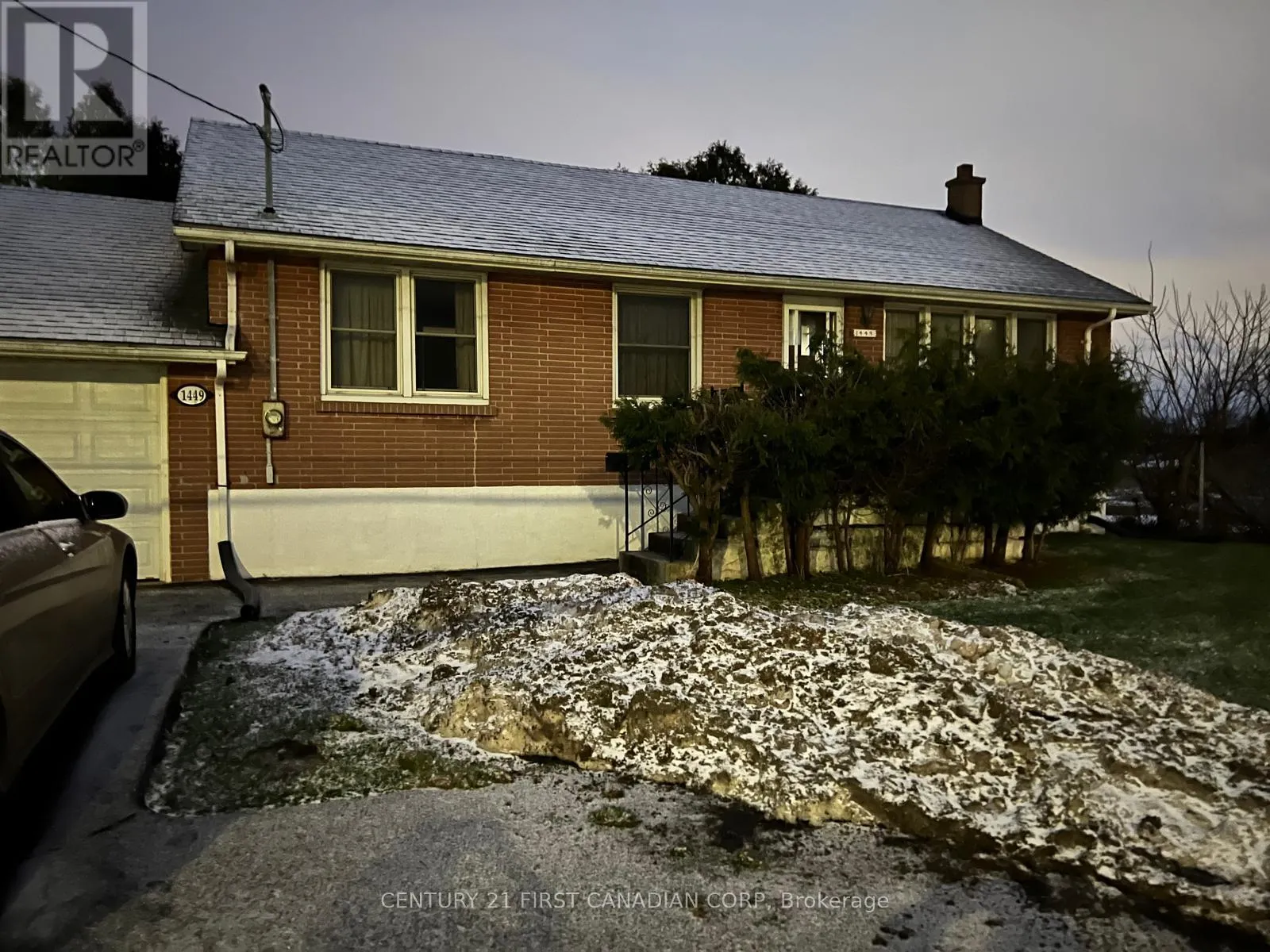 House for rent: Basement - 1449 Oxford Street E, London East, Ontario N5V 1W3