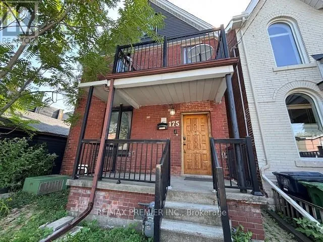 House for rent: Basement - 175 Hallam Street, Toronto, Ontario M6H 1X4