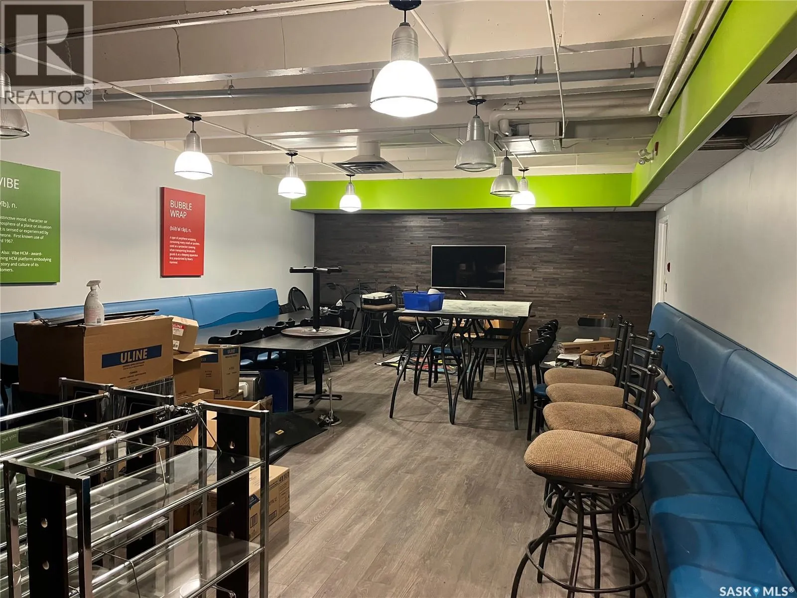 Basement 250 2nd Avenue S, Saskatoon, Saskatchewan S7K 1K9