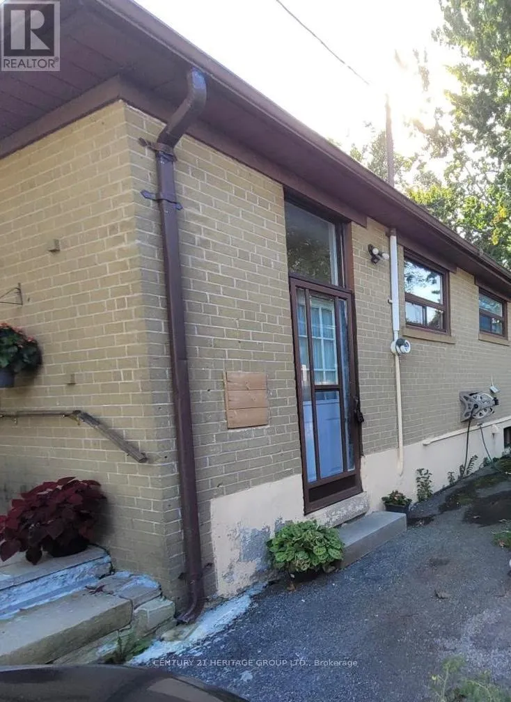 House for rent: Basement - 26 Richardson Drive, Aurora, Ontario L4G 1Z1