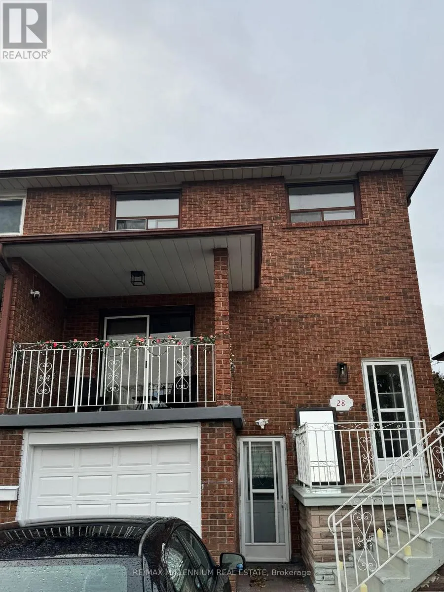 House for rent: Basement - 28 Bramhall Court, Brampton, Ontario L6V 3L2