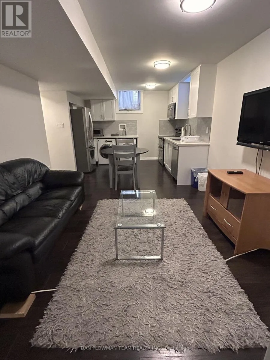 House for rent: Basement - 28 Sheldon Drive, Ajax, Ontario L1T 0L9