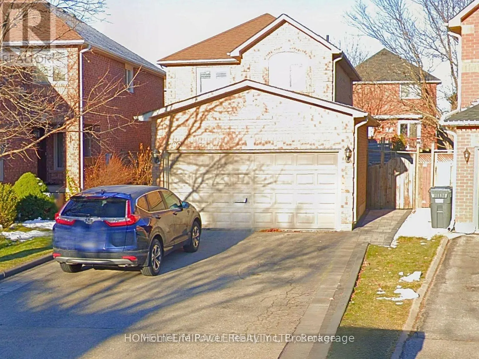 House for rent: Basement - 3702 Densbury Drive, Mississauga, Ontario L5N 6Z1